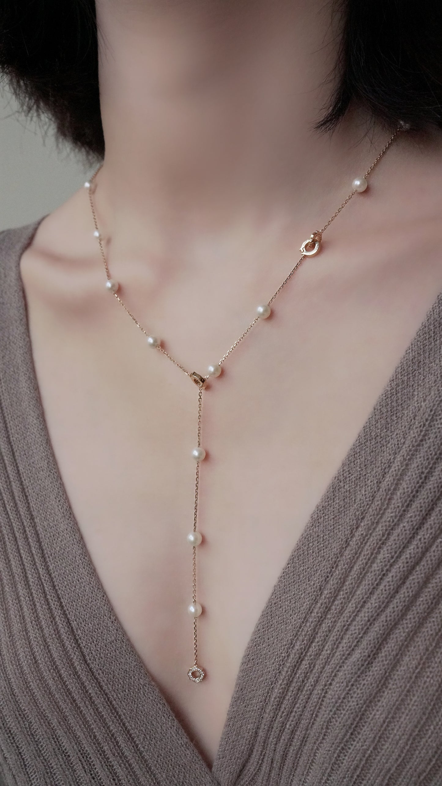 Load image into Gallery viewer, LEGACY--K18 Akoya Pearl Diamond Station Necklace (5.5mm)
